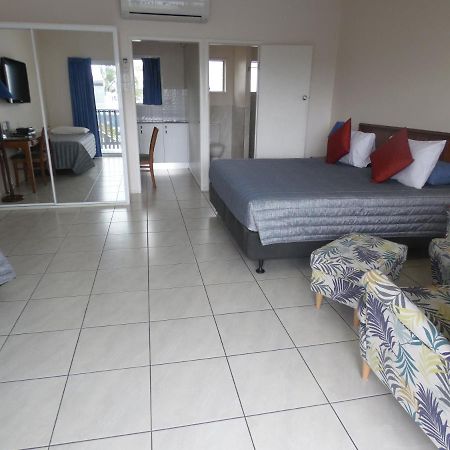 Airlie Court Units Apart otel Airlie Beach Dış mekan fotoğraf